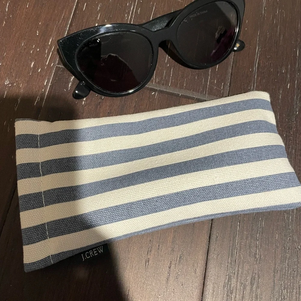J. Crew Black Round Sunglasses - Picture 3 of 3